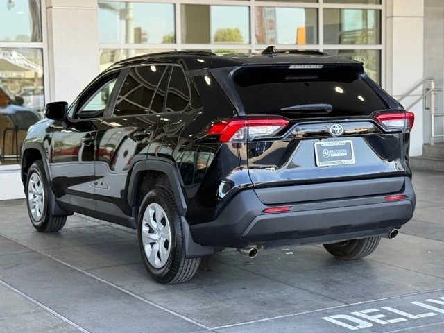 2019 Toyota RAV4 5th Gen - Image 9 of 21