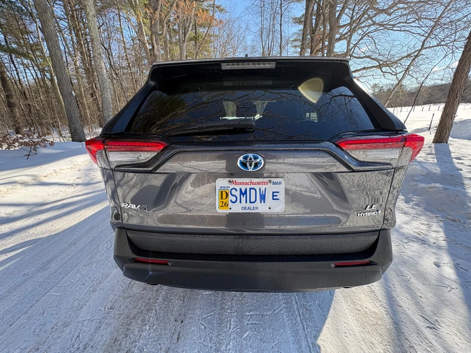 2019 Toyota RAV4 5th Gen - Image 11 of 21