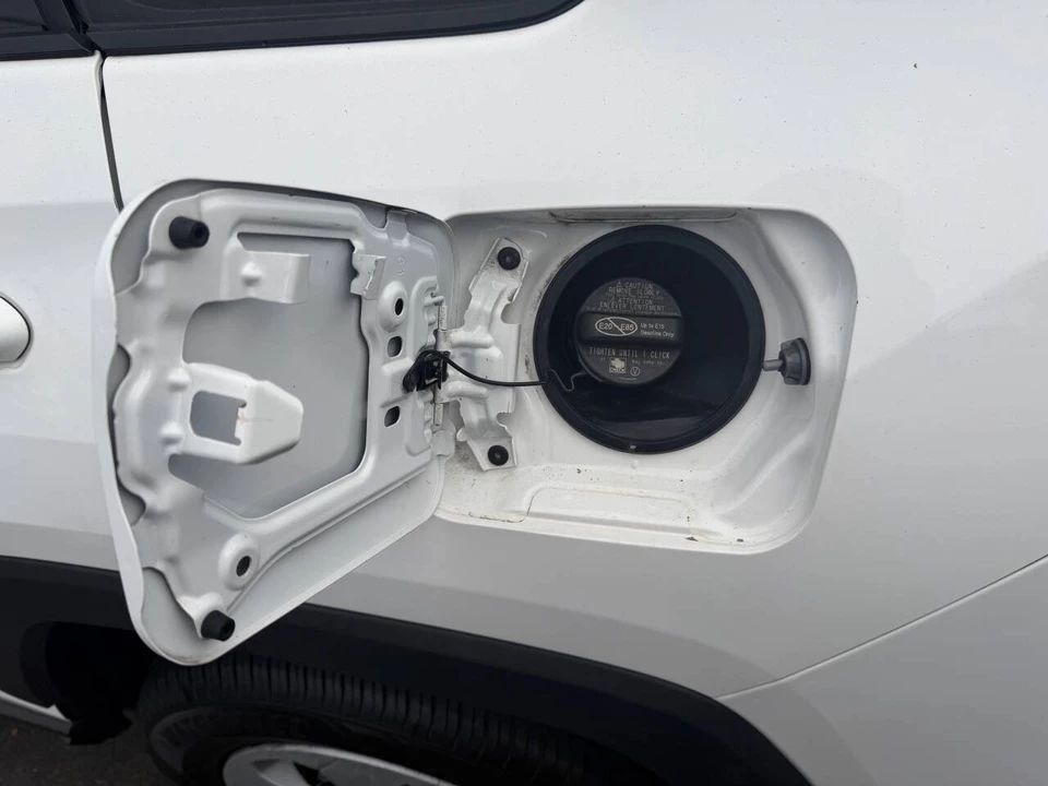 2019 Toyota RAV4 5th Gen - Image 21 of 21