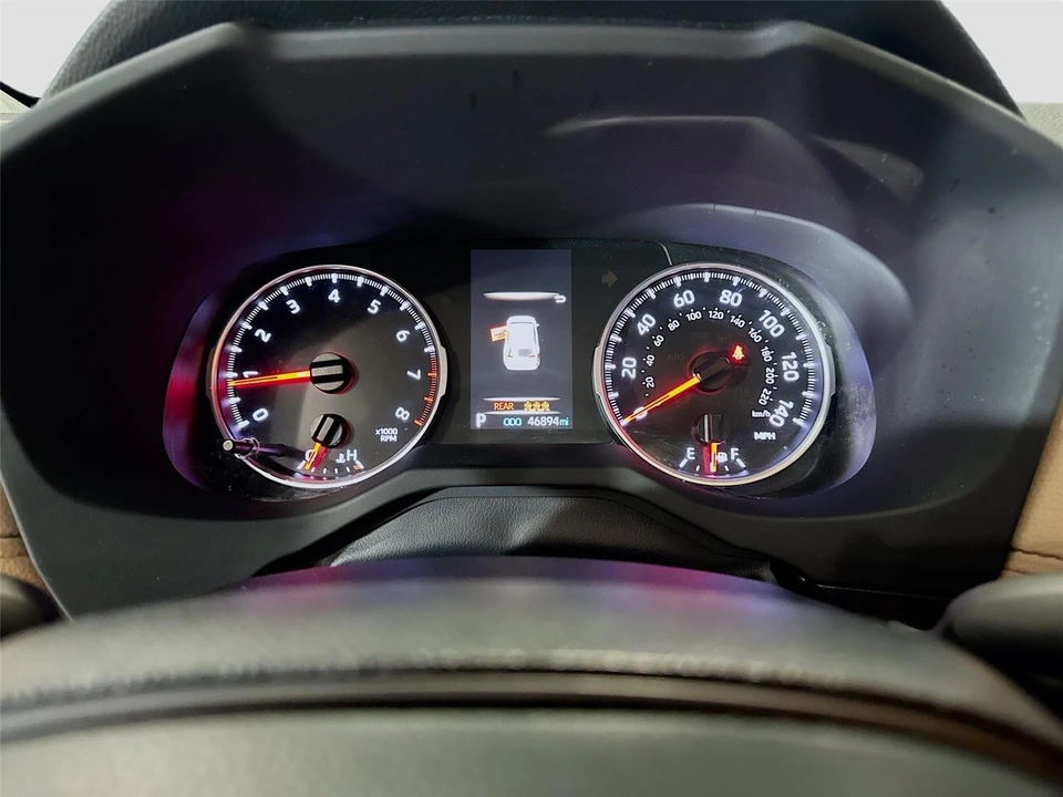 2019 Toyota RAV4 5th Gen - Image 4 of 21