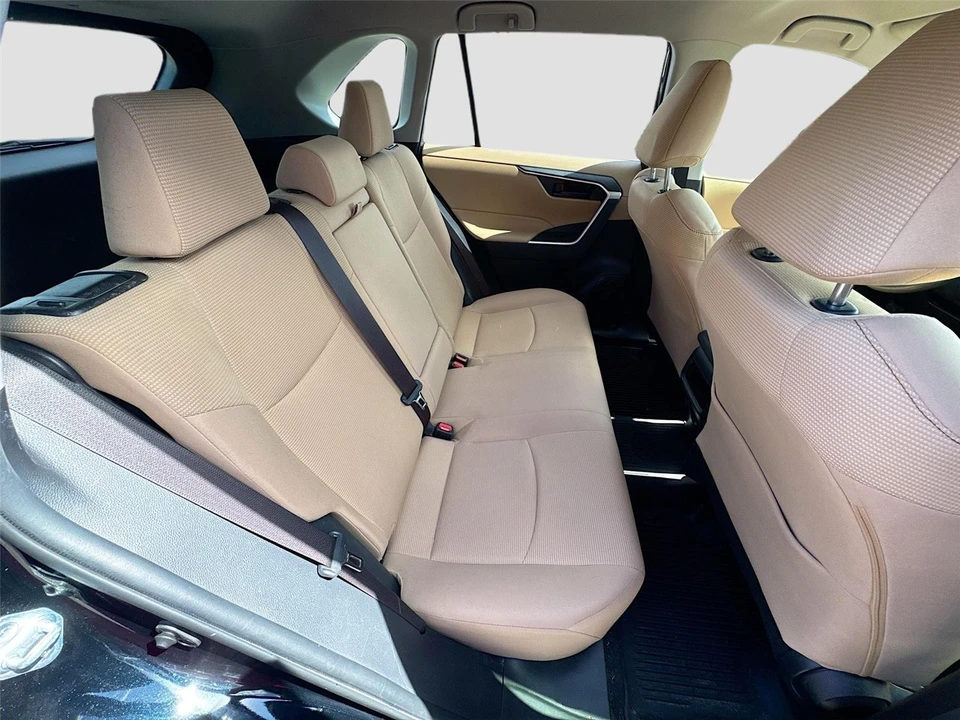 2019 Toyota RAV4 5th Gen - Image 12 of 18
