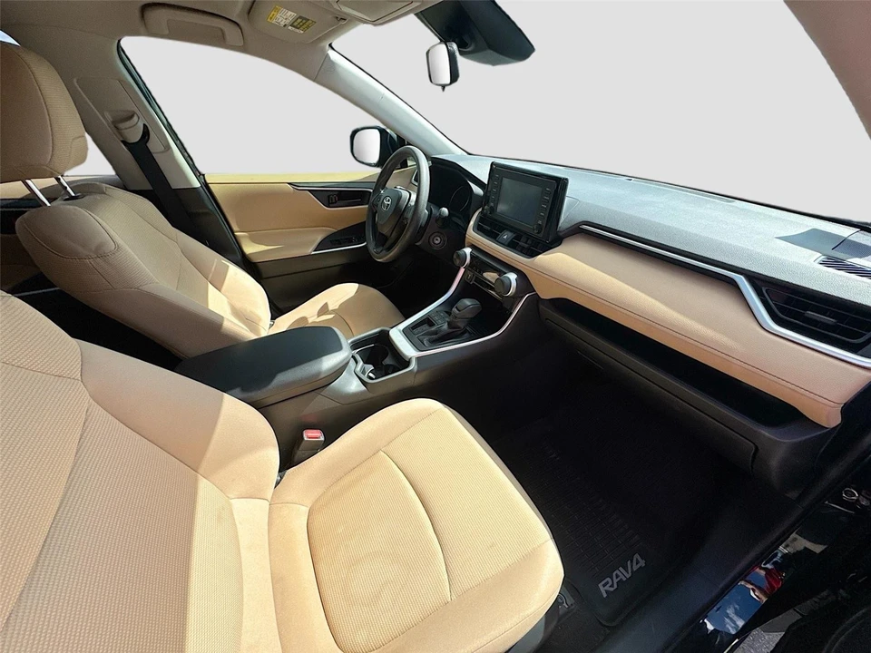 2019 Toyota RAV4 5th Gen - Image 11 of 18