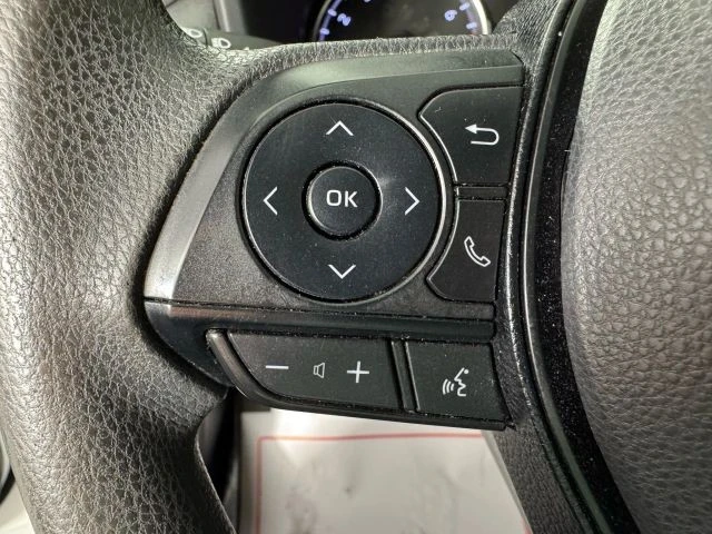 2019 Toyota RAV4 5th Gen - Image 15 of 21