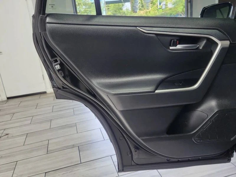 2019 Toyota RAV4 5th Gen - Image 12 of 12