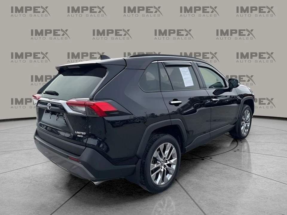 2019 Toyota RAV4 5th Gen - Image 5 of 12