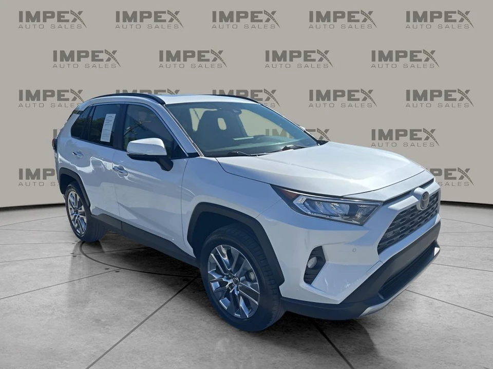 2019 Toyota RAV4 5th Gen - Image 7 of 12