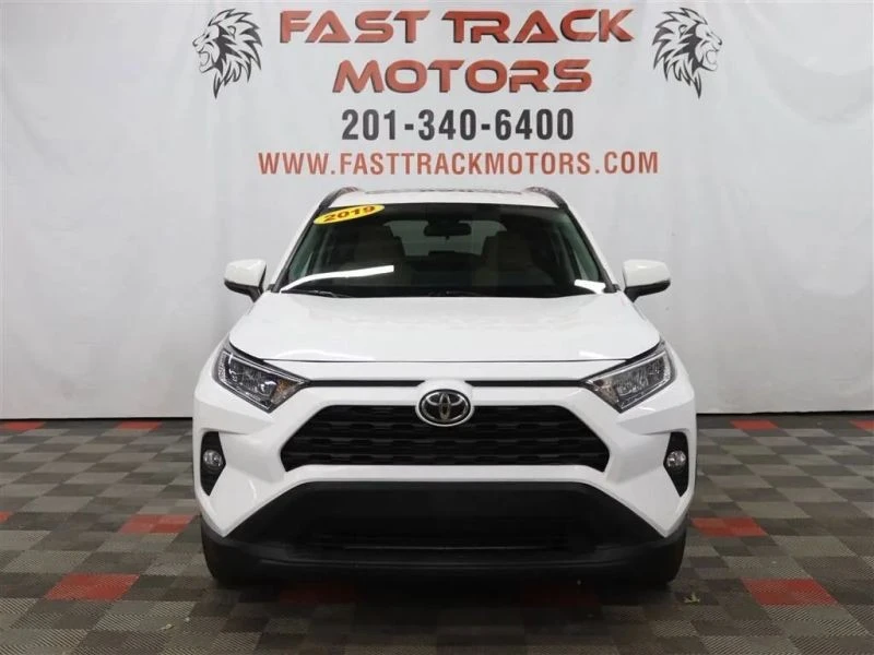 2019 Toyota RAV4 5th Gen - Image 2 of 12