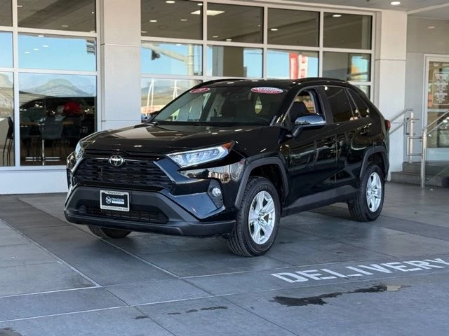 2019 Toyota RAV4 5th Gen - Image 2 of 12
