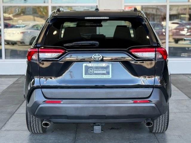 2019 Toyota RAV4 5th Gen - Image 10 of 12