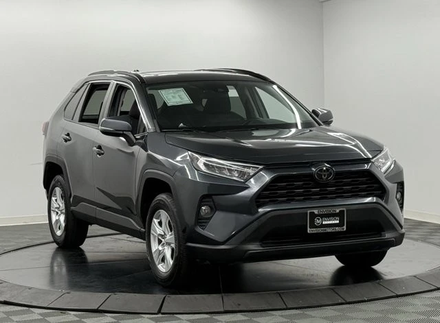 2019 Toyota RAV4 5th Gen - Image 5 of 12