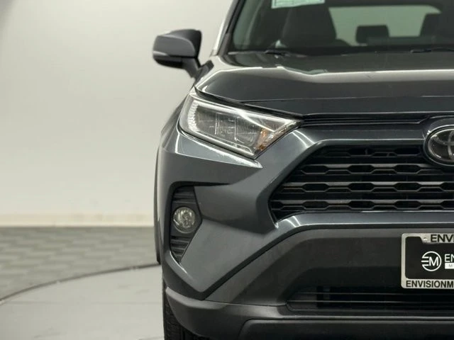 2019 Toyota RAV4 5th Gen - Image 4 of 12