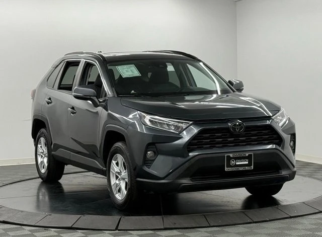 2019 Toyota RAV4 5th Gen - Image 5 of 12