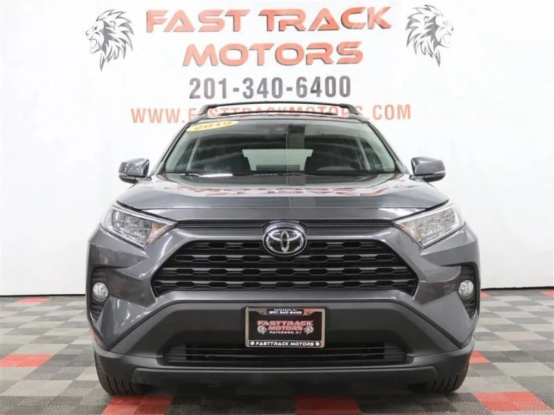 2019 Toyota RAV4 5th Gen - Image 2 of 12