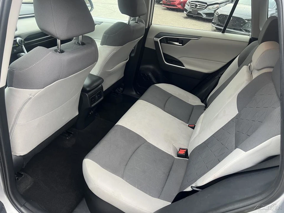 2019 Toyota RAV4 5th Gen - Image 12 of 12