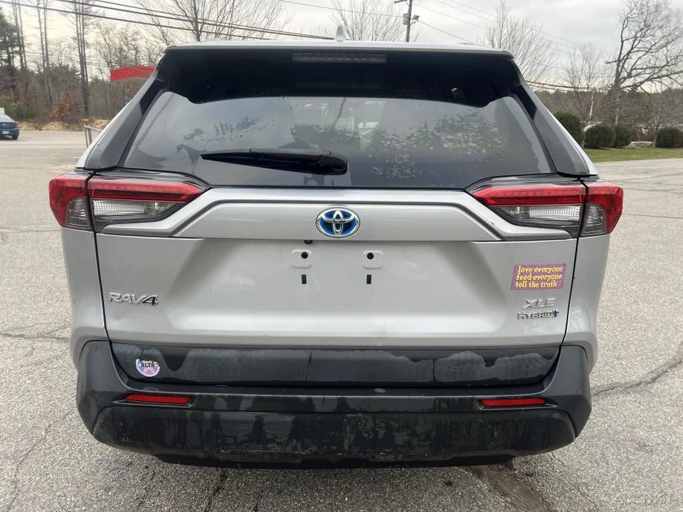 2019 Toyota RAV4 5th Gen - Image 4 of 12