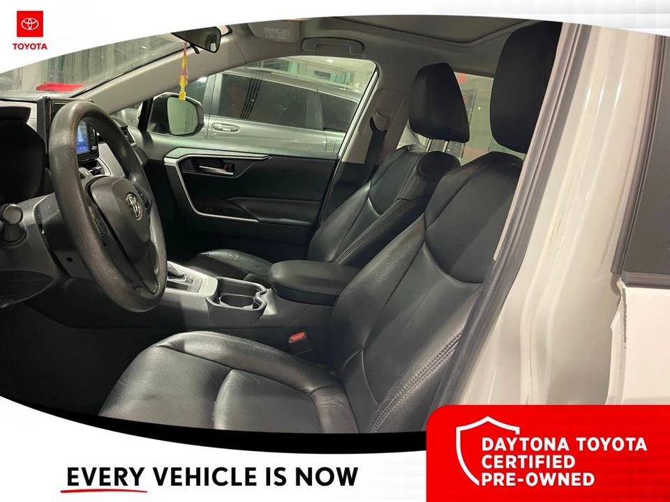 2019 Toyota RAV4 5th Gen - Image 7 of 10