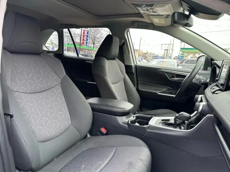 2019 Toyota RAV4 5th Gen - Image 12 of 12