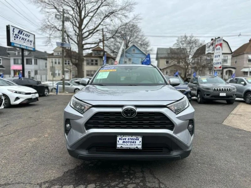 2019 Toyota RAV4 5th Gen - Image 3 of 12
