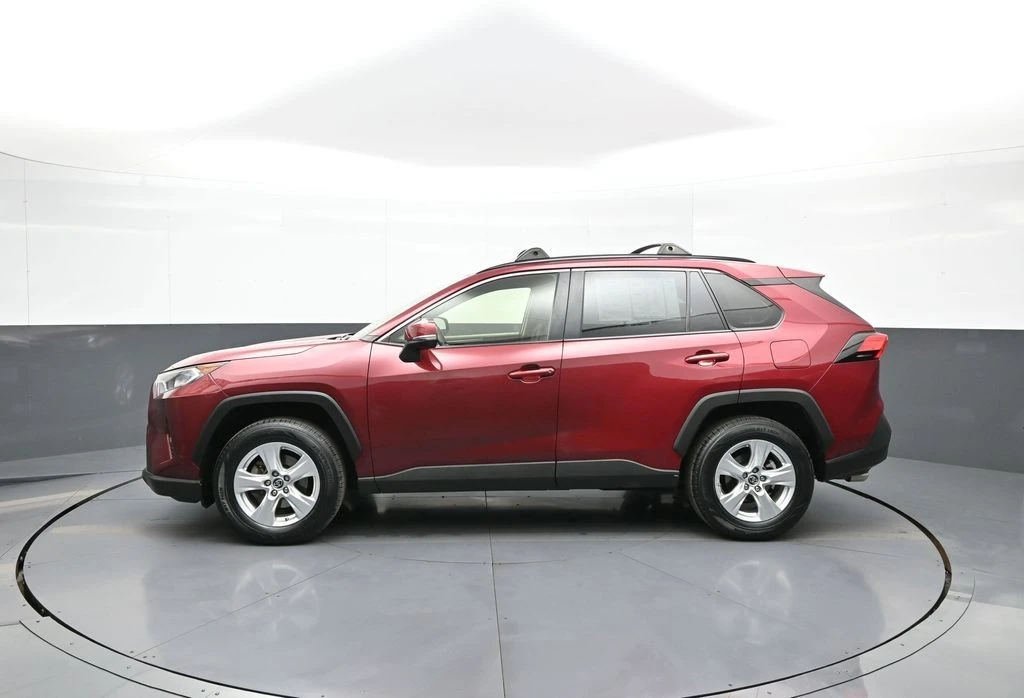 2019 Toyota RAV4 5th Gen - Image 9 of 21