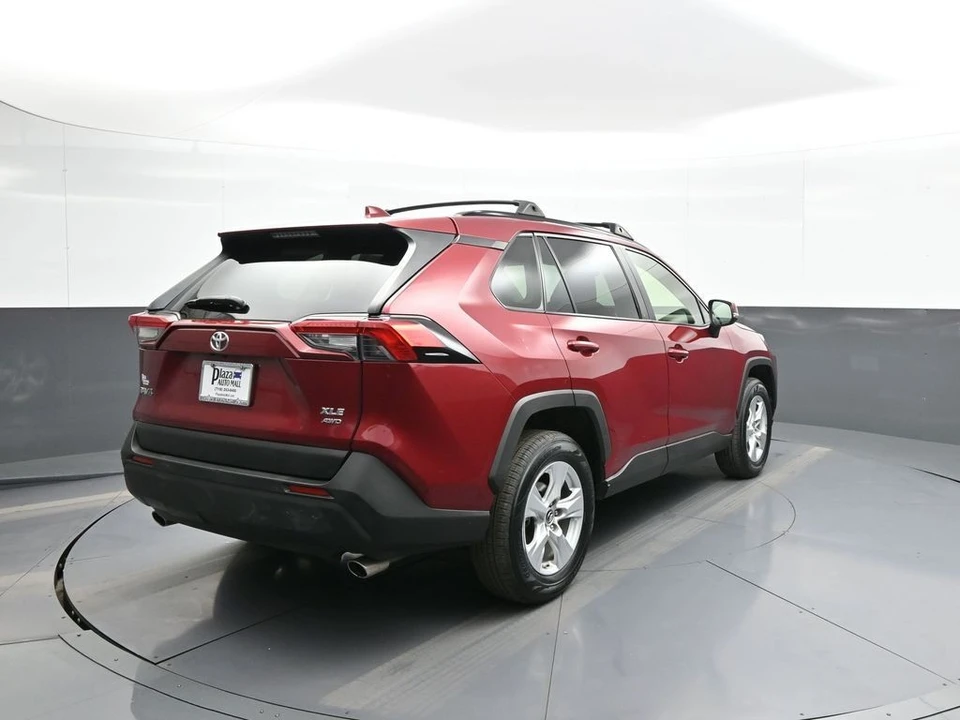 2019 Toyota RAV4 5th Gen - Image 6 of 21