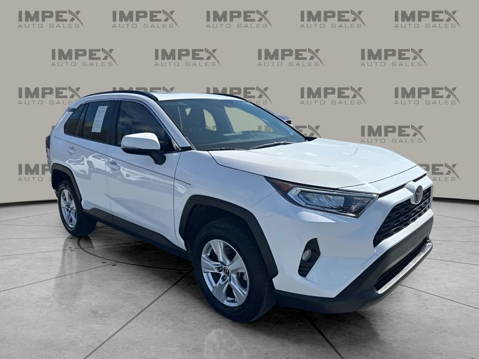 2019 Toyota RAV4 5th Gen - Image 7 of 12