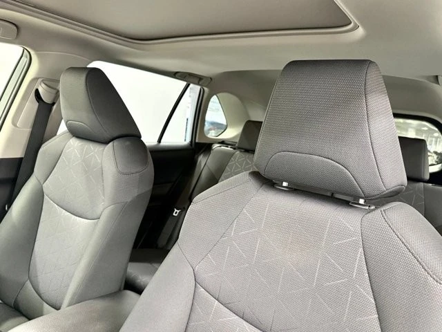 2019 Toyota RAV4 5th Gen - Image 21 of 21