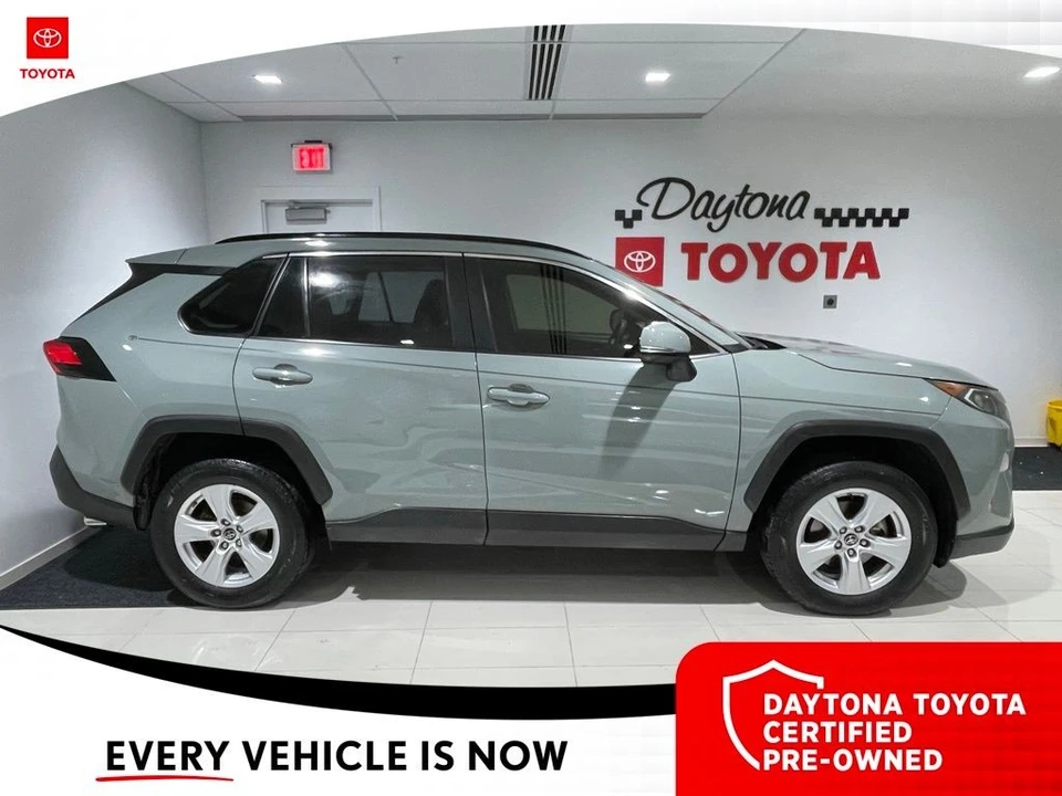 2019 Toyota RAV4 5th Gen - Image 4 of 12