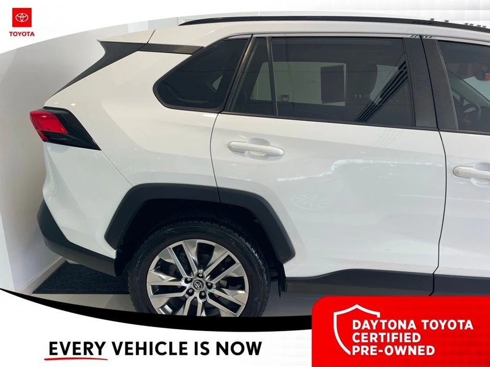 2019 Toyota RAV4 5th Gen - Image 9 of 12