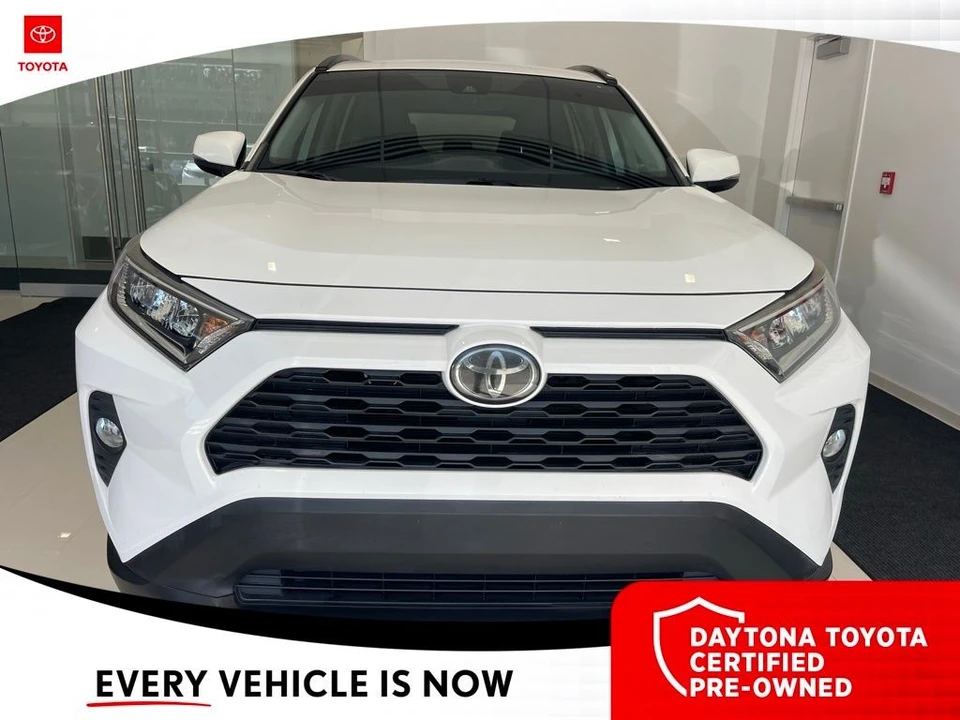 2019 Toyota RAV4 5th Gen - Image 4 of 12