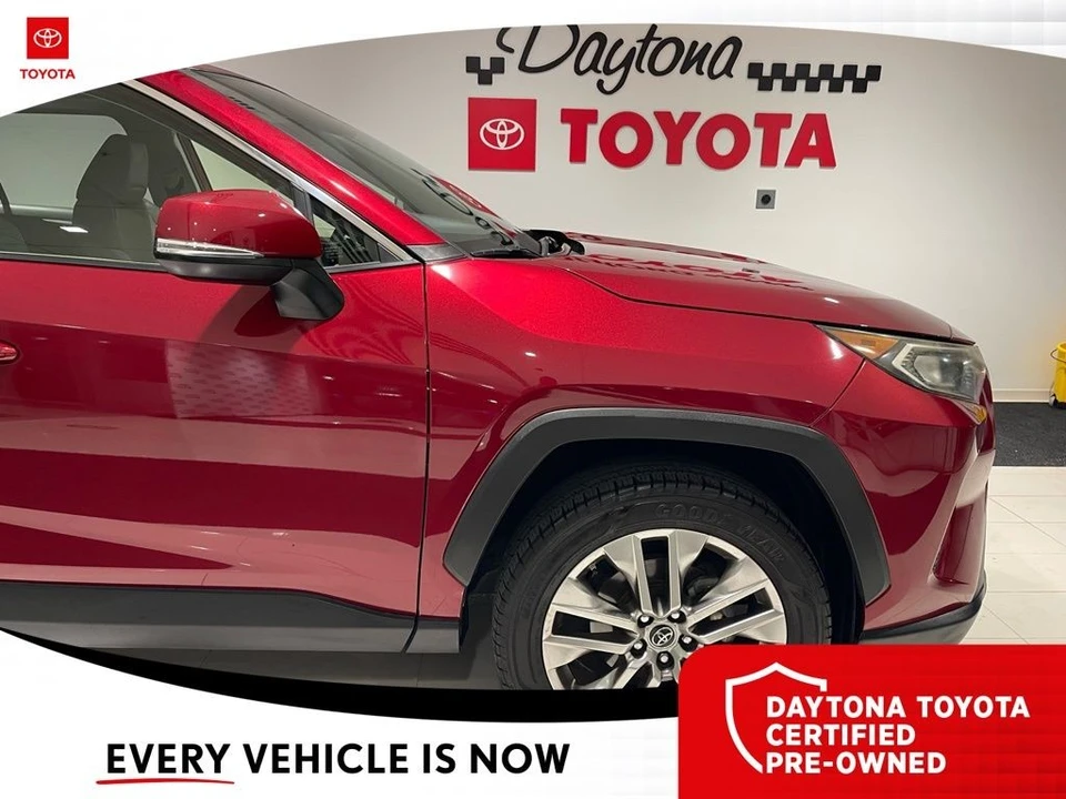 2019 Toyota RAV4 5th Gen - Image 6 of 12