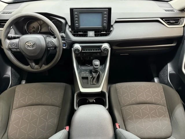2019 Toyota RAV4 5th Gen - Image 2 of 12