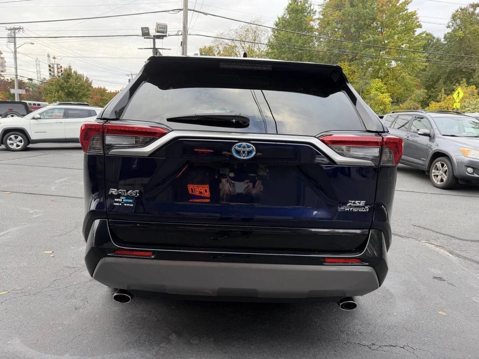 2019 Toyota RAV4 5th Gen - Image 12 of 21