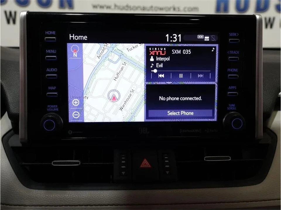 2019 Toyota RAV4 5th Gen - Image 18 of 31
