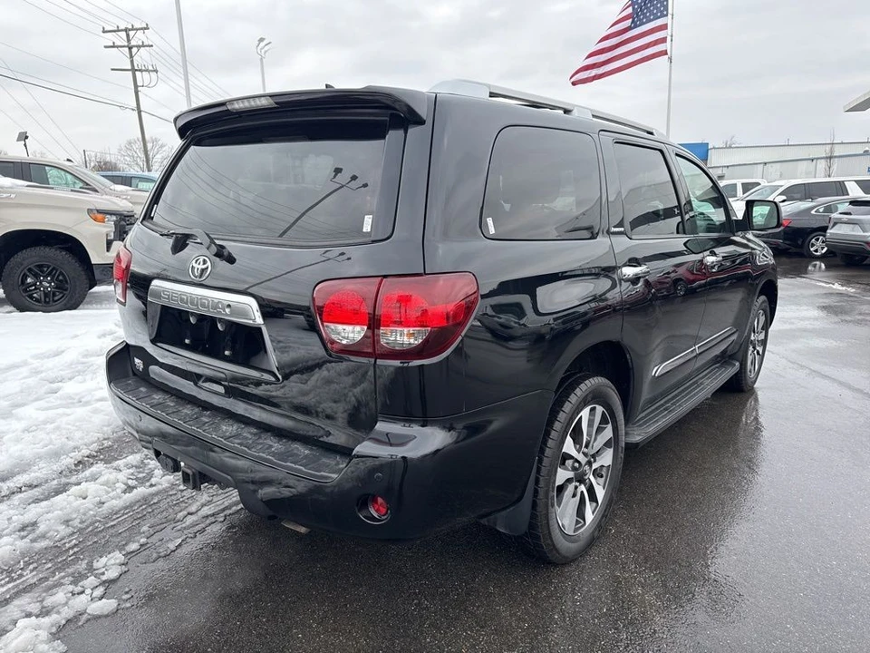 2019 Toyota Sequoia 2nd Gen - Image 5 of 12