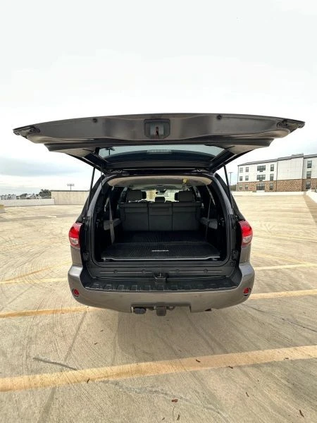 2019 Toyota Sequoia 2nd Gen - Image 5 of 12
