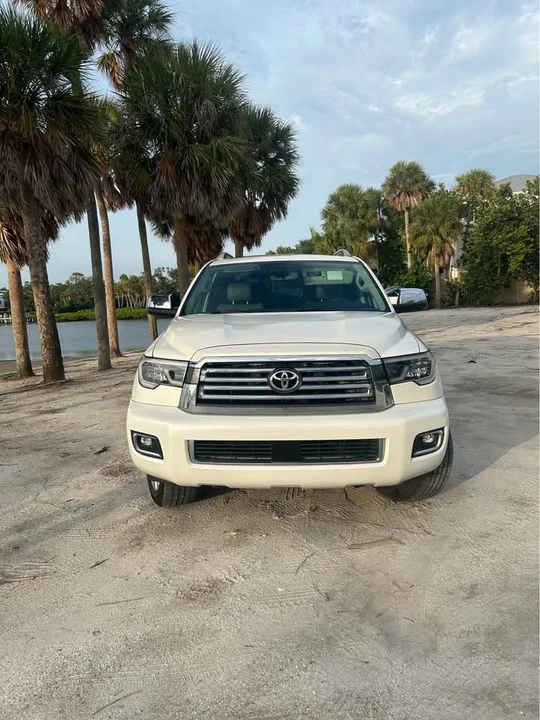 2019 Toyota Sequoia 2nd Gen - Image 5 of 10