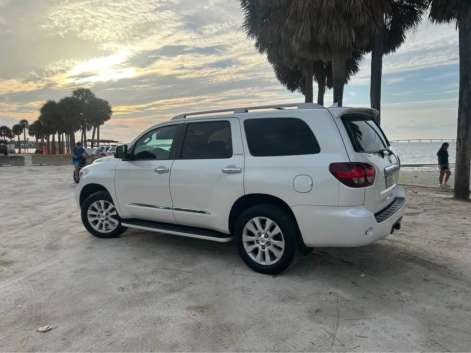 2019 Toyota Sequoia 2nd Gen - Image 4 of 10