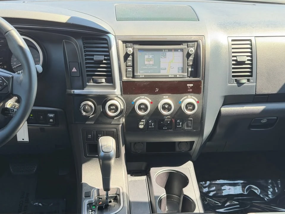 2019 Toyota Sequoia 2nd Gen - Image 11 of 20