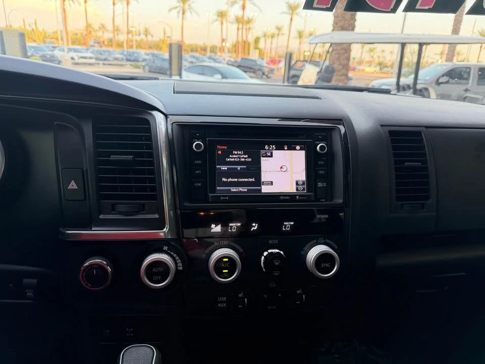 2019 Toyota Sequoia 2nd Gen - Image 15 of 19