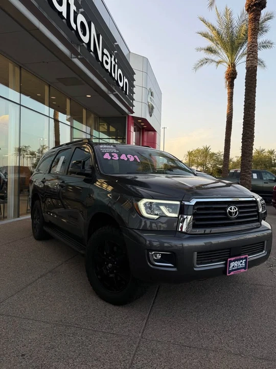 2019 Toyota Sequoia 2nd Gen - Image 2 of 7
