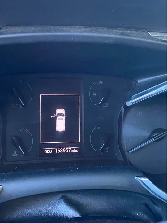 2019 Toyota Sequoia 2nd Gen - Image 5 of 11