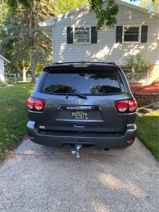 2019 Toyota Sequoia 2nd Gen - Image 2 of 11