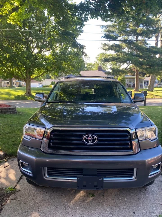 2019 Toyota Sequoia 2nd Gen - Image 4 of 11