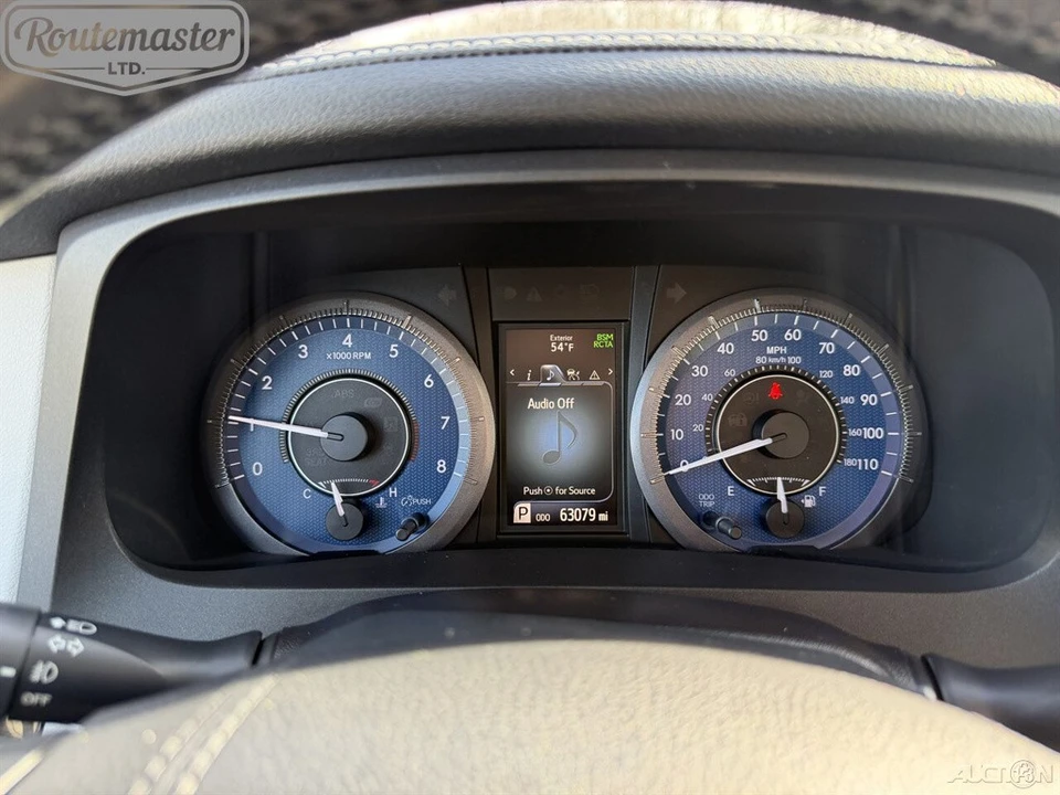 2019 Toyota Sienna 3rd Gen - Image 3 of 12