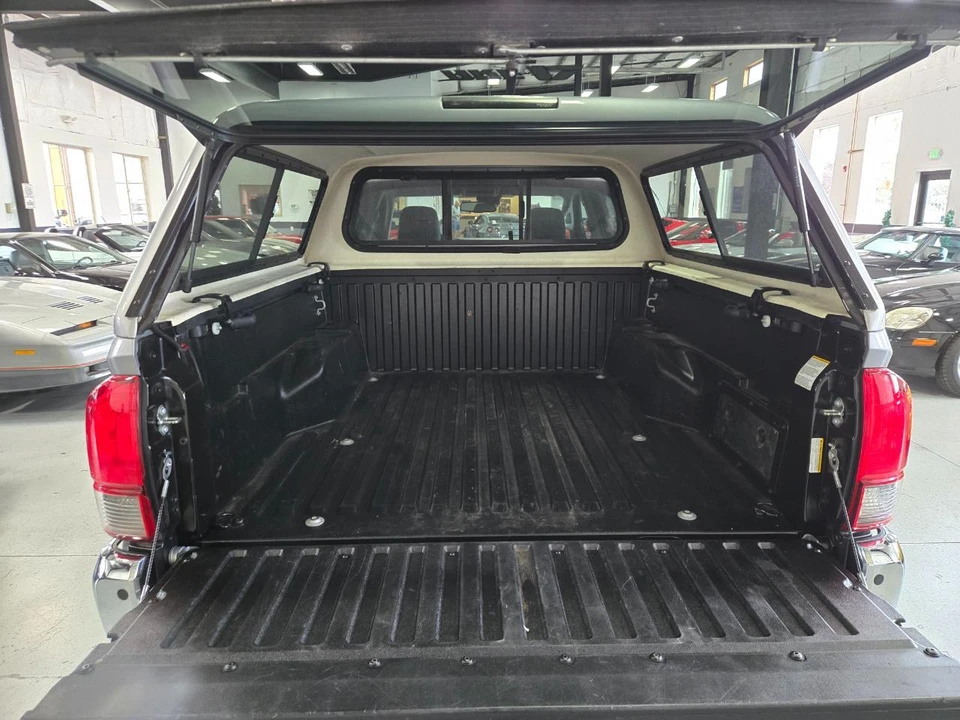 2019 Toyota Tacoma 3rd Gen - Image 6 of 16