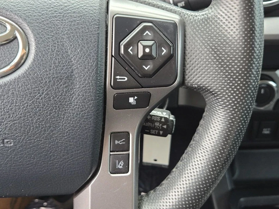 2019 Toyota Tacoma 3rd Gen - Image 18 of 20