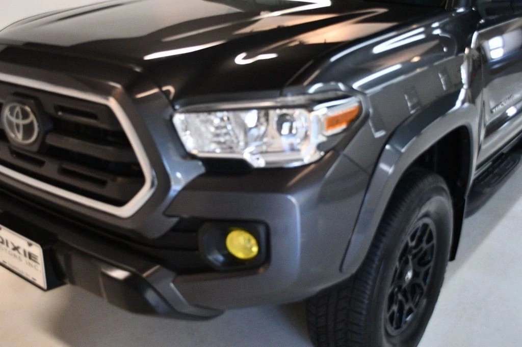 2019 Toyota Tacoma 3rd Gen - Image 10 of 12