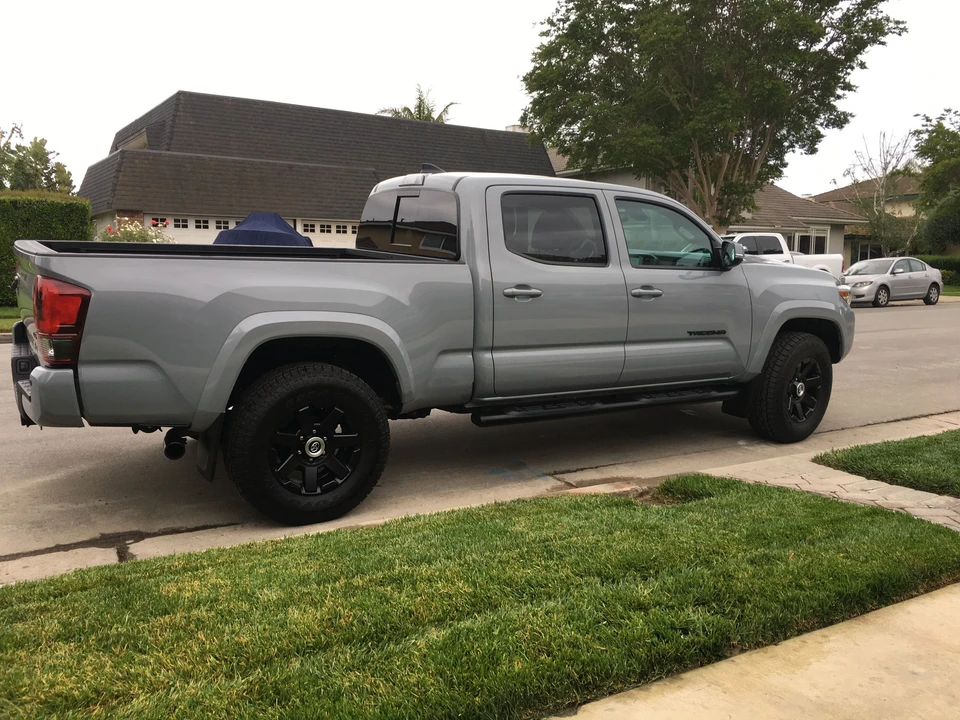 2019 Toyota Tacoma 3rd Gen - Image 3 of 9