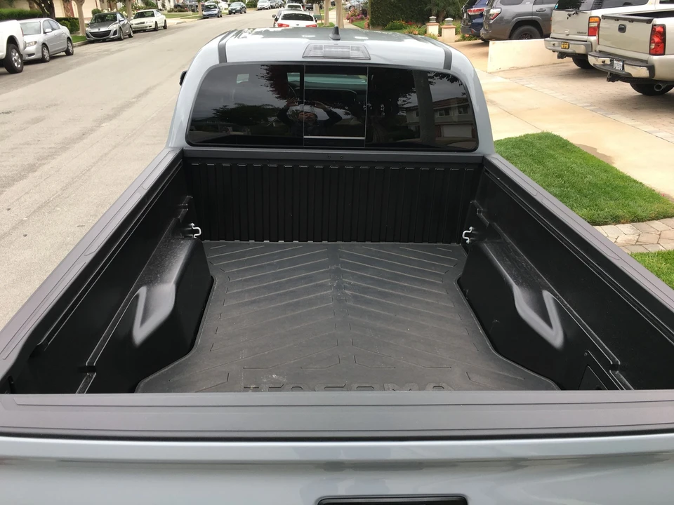 2019 Toyota Tacoma 3rd Gen - Image 8 of 9