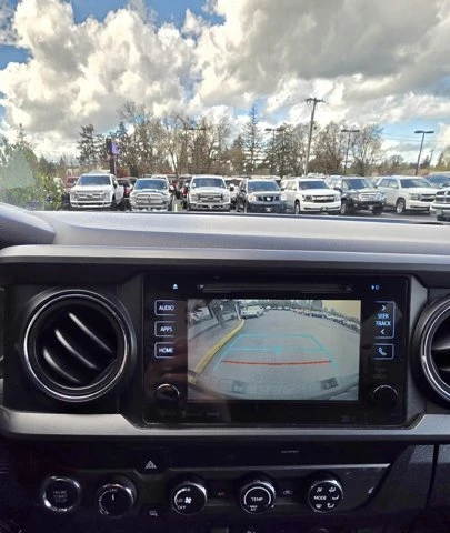 2019 Toyota Tacoma 3rd Gen - Image 10 of 17